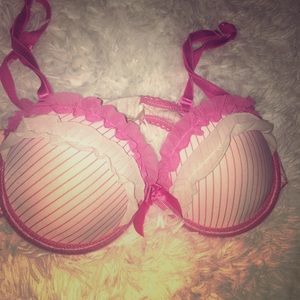 Padded white and pink cupcake bra